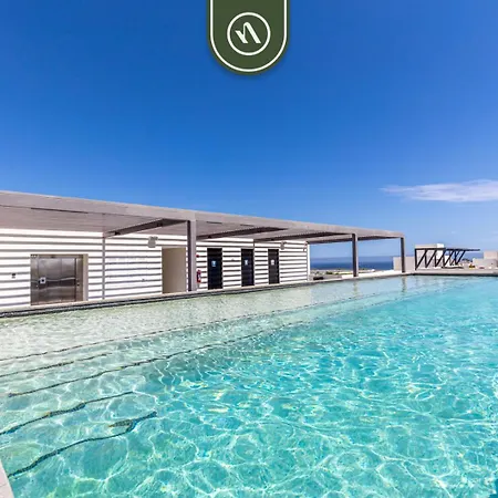 New 2 Bedroom Condo Right Next To The Beach - Pool
